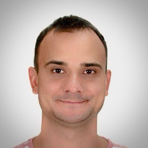 Олег Зозуля — Lead Analyst & Co-Founder TA:DATA